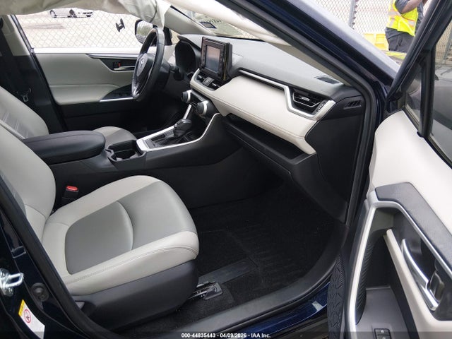 Toyota Rav4 Xle Premium 2019 JTMC1RFVXKD016901 Image 5
