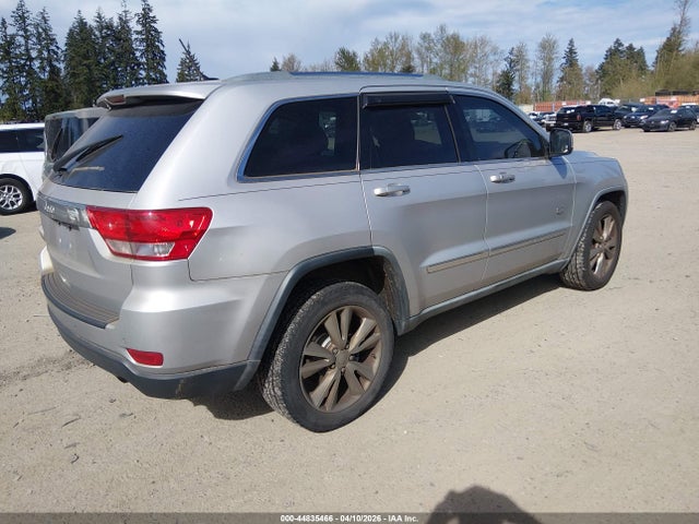 2011 Jeep Grand Cherokee Laredo მანქანა იყიდება აუქციონზე, vin: 1J4RR4GG0BC677925, აუქციონის ნომერი: 44835466