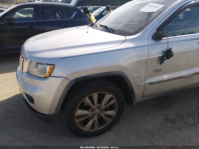2011 Jeep Grand Cherokee Laredo მანქანა იყიდება აუქციონზე, vin: 1J4RR4GG0BC677925, აუქციონის ნომერი: 44835466