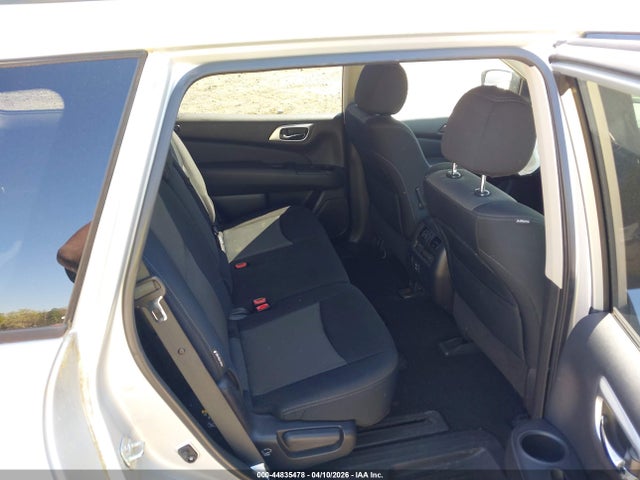 5N1DR2MN1JC638729 Nissan Pathfinder S