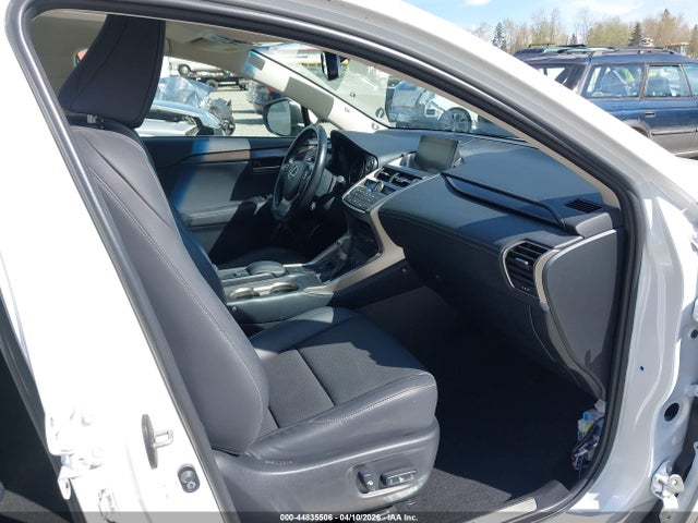 JTJBJRBZ1G2047815 Lexus NX 300H