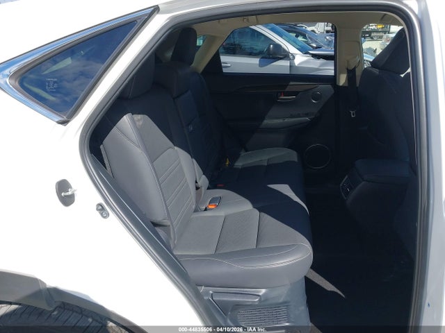 JTJBJRBZ1G2047815 Lexus NX 300H