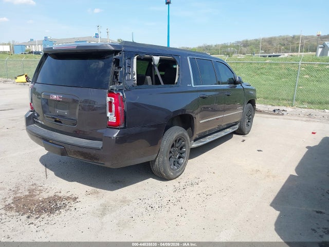 Продажа на аукционе авто 2016 Gmc Yukon Xl Sle, vin: 1GKS2FKC2GR181822, номер лота: 44835530