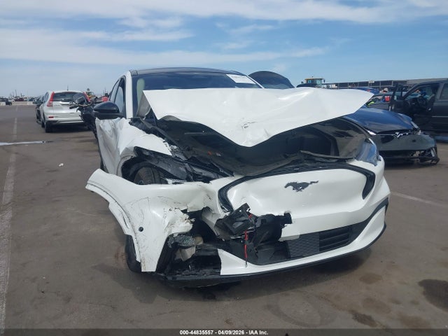 2024 Ford Mustang Mach-e Premium მანქანა იყიდება აუქციონზე, vin: 3FMTK3SU8RMA27414, აუქციონის ნომერი: 44835557