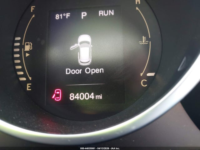 44835561 :رقم المزاد ، ZFBCFXAT0GP392138 vin ، 2016 Fiat 500x Pop مزاد بيع