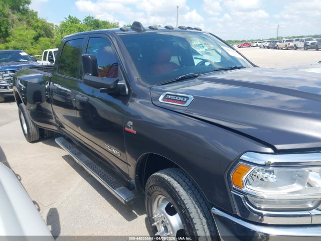 Продаж на аукціоні авто 2021 Ram 3500 Tradesman  4x2 8' Box, vin: 3C63RPGLXMG671650, номер лоту: 44835584