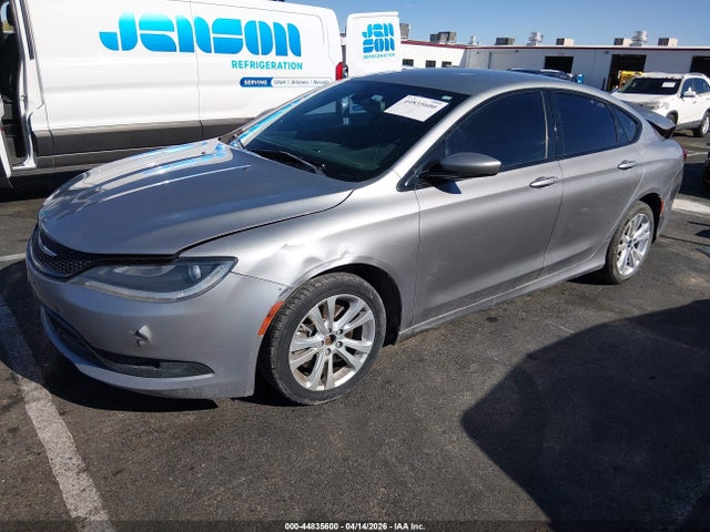 44835600 :رقم المزاد ، 1C3CCCBBXFN609293 vin ، 2015 Chrysler 200 S مزاد بيع
