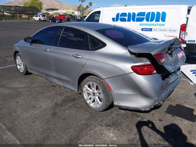 44835600 :رقم المزاد ، 1C3CCCBBXFN609293 vin ، 2015 Chrysler 200 S مزاد بيع
