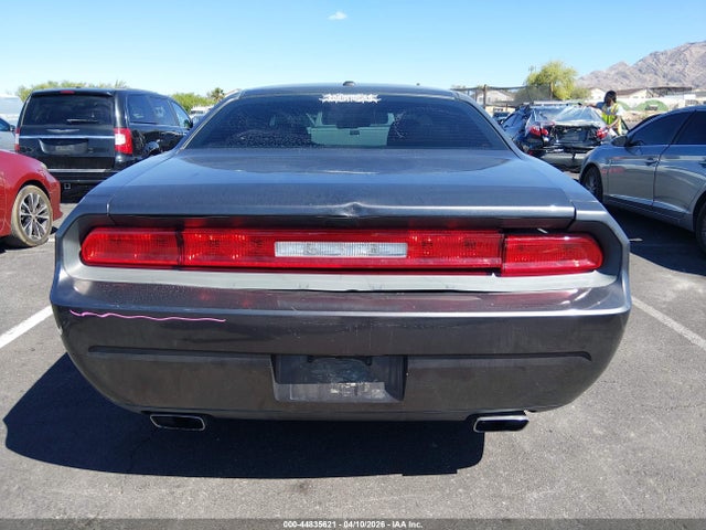 44835621 :رقم المزاد ، 2C3CDYAG6EH298296 vin ، 2014 Dodge Challenger Sxt مزاد بيع