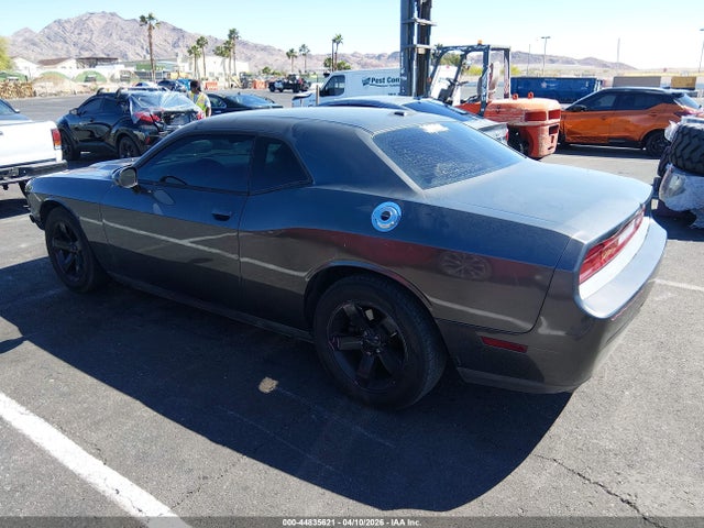 44835621 :رقم المزاد ، 2C3CDYAG6EH298296 vin ، 2014 Dodge Challenger Sxt مزاد بيع