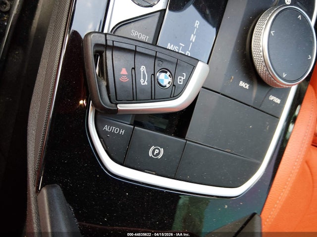 44835622 :رقم المزاد ، WBA53AK06M7J12196 vin ، 2021 Bmw 228i Gran Coupe Sdrive مزاد بيع