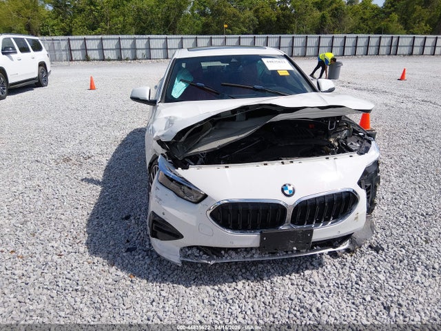 44835622 :رقم المزاد ، WBA53AK06M7J12196 vin ، 2021 Bmw 228i Gran Coupe Sdrive مزاد بيع