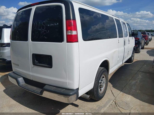 1GAZGPFG9L1138448 Chevrolet Express Passenger Rwd 3500 Extended Wheelbase Lt