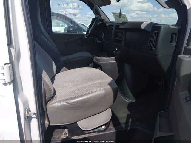 1GAZGPFG9L1138448 Chevrolet Express Passenger Rwd 3500 Extended Wheelbase Lt