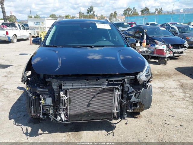 2022 Kia Niro Lxs მანქანა იყიდება აუქციონზე, vin: KNDCB3LC0N5549626, აუქციონის ნომერი: 44835651