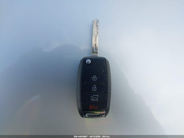 44835667 :رقم المزاد ، KNDJP3A58F7185717 vin ، 2015 Kia Soul + مزاد بيع