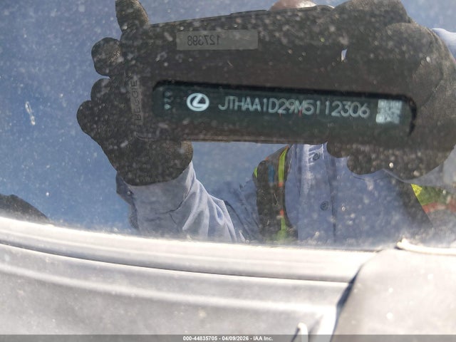 44835705 :رقم المزاد ، JTHAA1D29M5112306 vin ، 2021 Lexus Is 300 مزاد بيع
