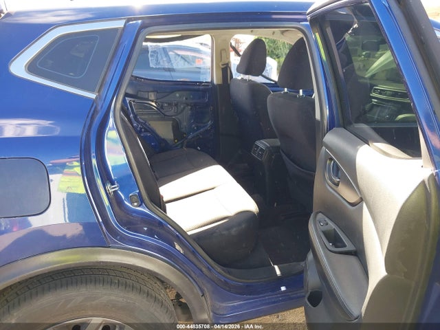 JN1BJ1CP6KW216605 Nissan Rogue Sport S