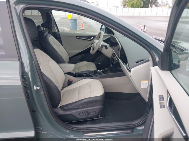 KIA Niro Ev Wave 2024 KNDCT3L19R5101774 Image 5