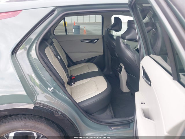 KIA Niro Ev Wave 2024 KNDCT3L19R5101774 Image 8