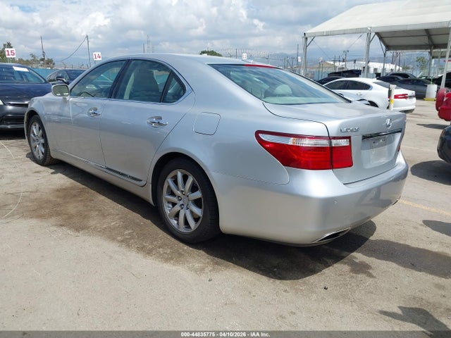 2007 LEXUS LS 460 JTHBL46FX75000473 Photo 2