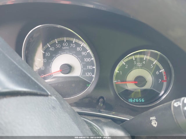 44835778 :رقم المزاد ، 1C3CCBAB8CN155536 vin ، 2012 Chrysler 200 Lx مزاد بيع