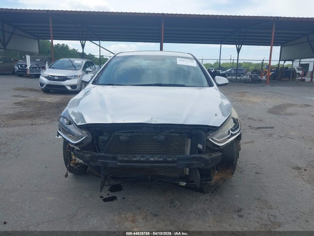 44835788 :رقم المزاد ، 5NPE24AF0JH614447 vin ، 2018 Hyundai Sonata Se مزاد بيع