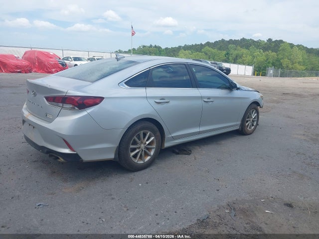 44835788 :رقم المزاد ، 5NPE24AF0JH614447 vin ، 2018 Hyundai Sonata Se مزاد بيع