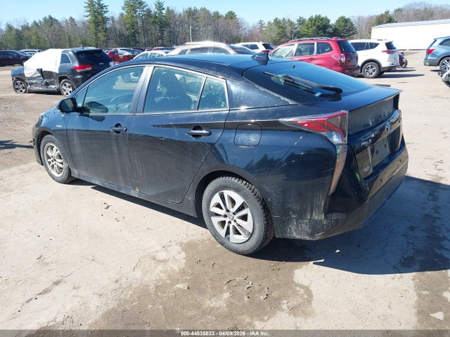 JTDKBRFU0J3070955 Toyota Prius Two
