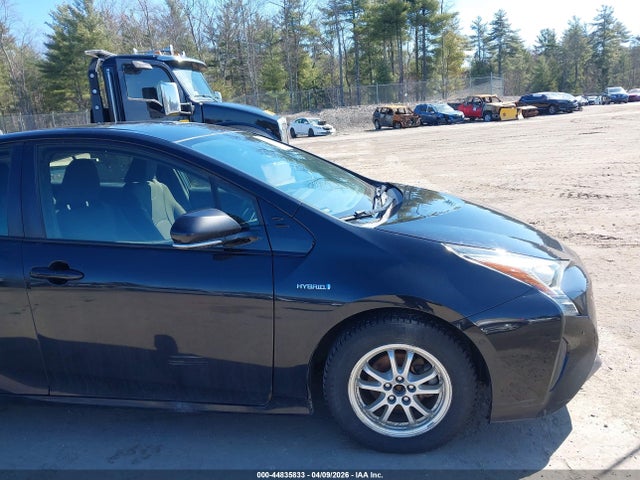 JTDKBRFU0J3070955 Toyota Prius Two