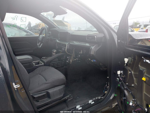 Продажа на аукционе авто 2025 Toyota Tacoma Sr5, vin: 3TMLB5JN3SM154801, номер лота: 44835835