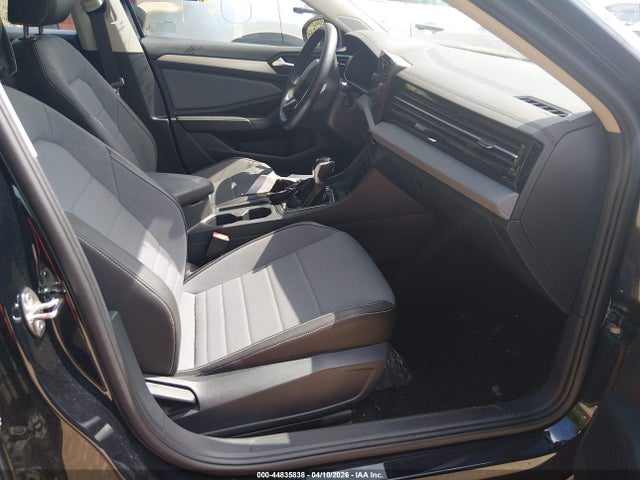 Aukcja sprzedaży 2025 Volkswagen Jetta 1.5t Se, vin: 3VW7X7BU3SM012028, numer aukcji: 44835838