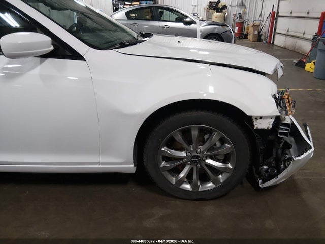 Продажа на аукционе авто 2014 Chrysler 300 300s, vin: 2C3CCAGTXEH297439, номер лота: 44835877