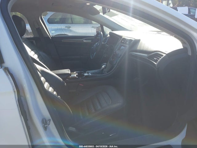 44835883 :رقم المزاد ، 3FA6P0H93GR226770 vin ، 2016 Ford Fusion Se مزاد بيع