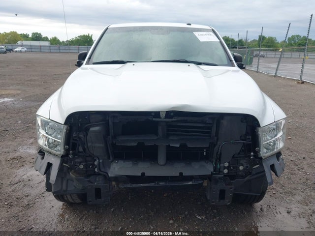 Продажа на аукционе авто 2017 Ram 1500 Tradesman  4x2 6'4 Box, vin: 3C6JR6AT5HG672057, номер лота: 44835900