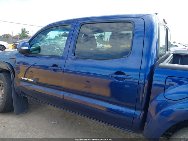 Toyota Tacoma Base V6 2015 3TMLU4EN7FM191385 Image 14