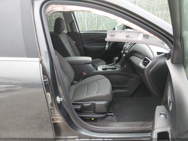 3GNAXKEV2KS504021 Chevrolet EQUINOX LT