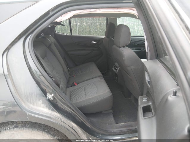 3GNAXKEV2KS504021 Chevrolet EQUINOX LT