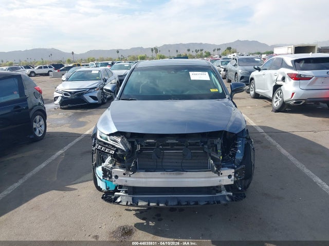Toyota VENZA LE 2023 JTEAAAAH5PJ141741 Image 13
