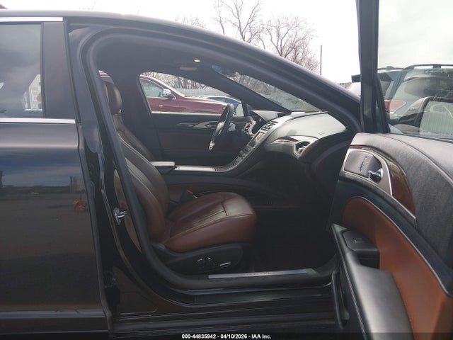 Auction sale of the 2017 Lincoln Mkz Reserve, vin: 3LN6L5F96HR644601, lot number: 44835942