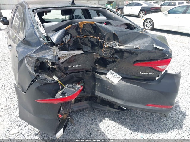 Hyundai Sonata Limited 2016 5NPE34AF2GH379801 Image 16