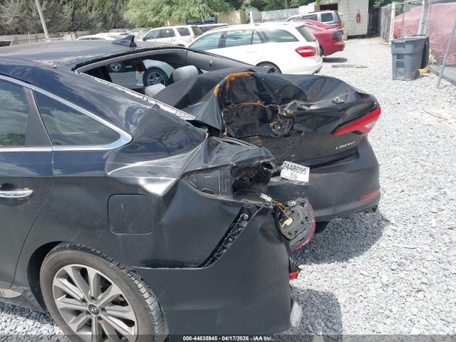 Hyundai Sonata Limited 2016 5NPE34AF2GH379801 Image 17
