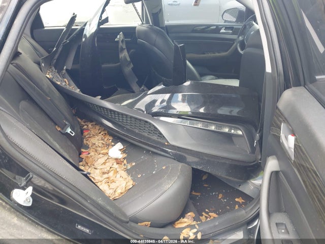 Hyundai Sonata Limited 2016 5NPE34AF2GH379801 Image 8