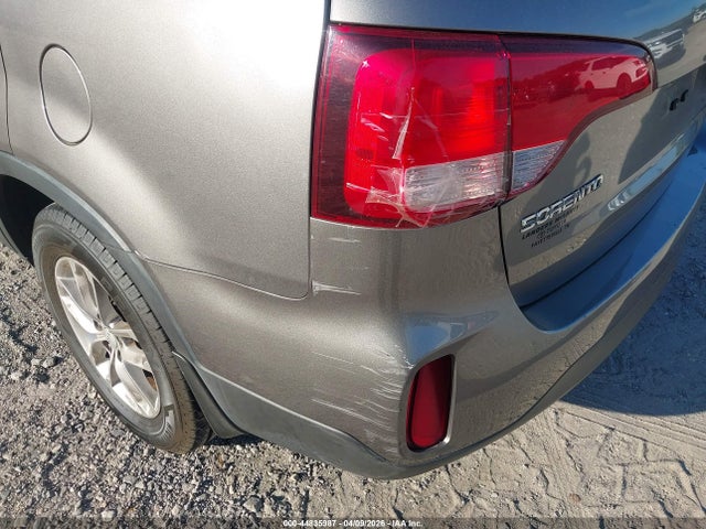KIA SORENTO LX 2015 5XYKTCA62FG650567 Image 6
