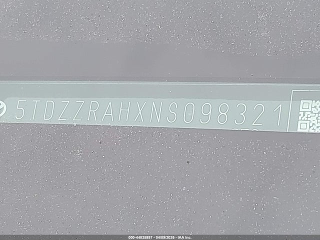 Toyota Highlander Le 2022 5TDZZRAHXNS098321 Image 9