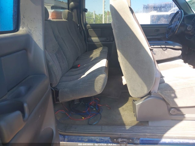 Продаж на аукціоні авто 2004 Chevrolet Silverado 1500 Ls, vin: 1GCEK19T34Z234511, номер лоту: 44836004