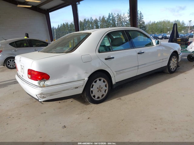 44836014 :رقم المزاد ، WDBJF65F3WA507172 vin ، 1998 Mercedes-benz E 320 مزاد بيع
