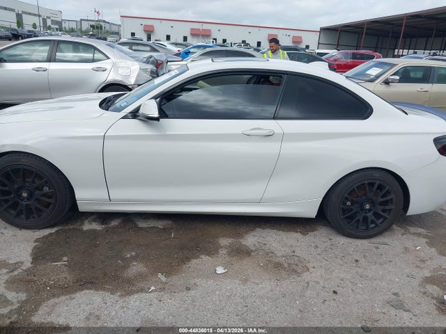 2014 Bmw 228i მანქანა იყიდება აუქციონზე, vin: WBA1F5C55EV255418, აუქციონის ნომერი: 44836018
