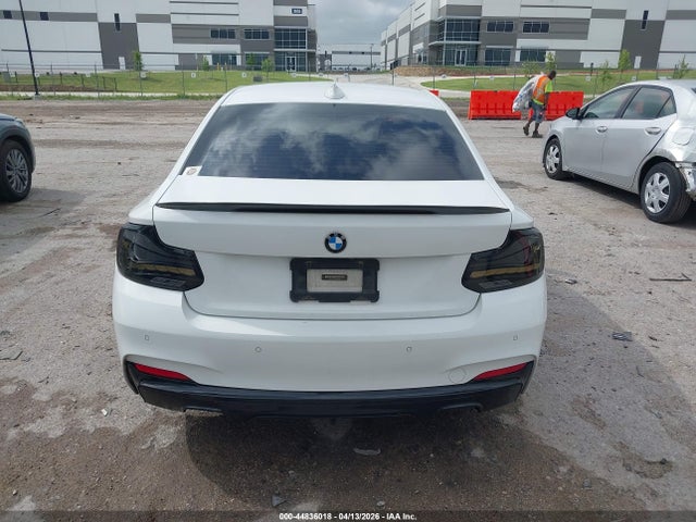 2014 Bmw 228i მანქანა იყიდება აუქციონზე, vin: WBA1F5C55EV255418, აუქციონის ნომერი: 44836018