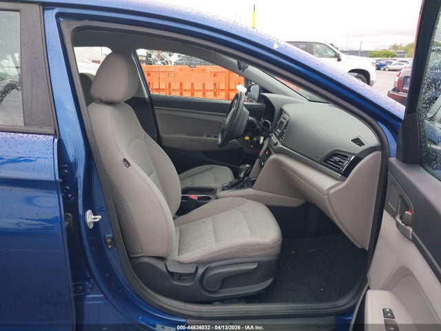 2017 Hyundai Elantra Se მანქანა იყიდება აუქციონზე, vin: 5NPD74LF9HH162213, აუქციონის ნომერი: 44836032